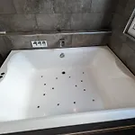 Szálloda Ormsby Townhouse 3*
