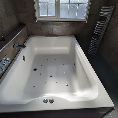 Hotel Ormsby Townhouse
