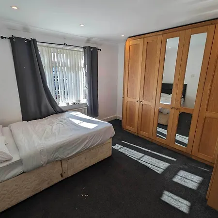 Ormsby Townhouse 3* מידלסבורו