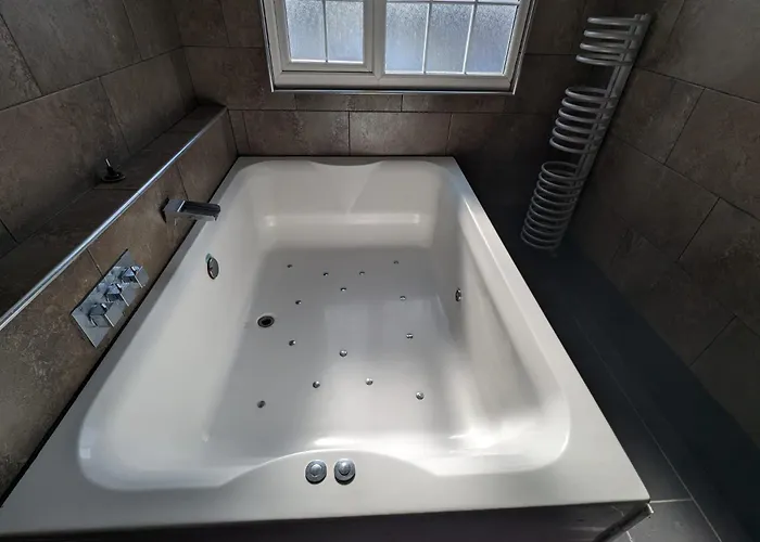 Hotel Ormsby Townhouse